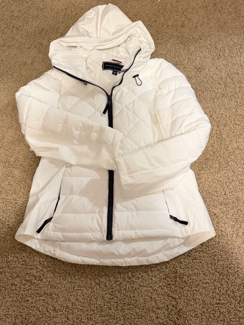 Tommy Hilfiger White Hooded Quilted Puffer Jacket with Black Trim